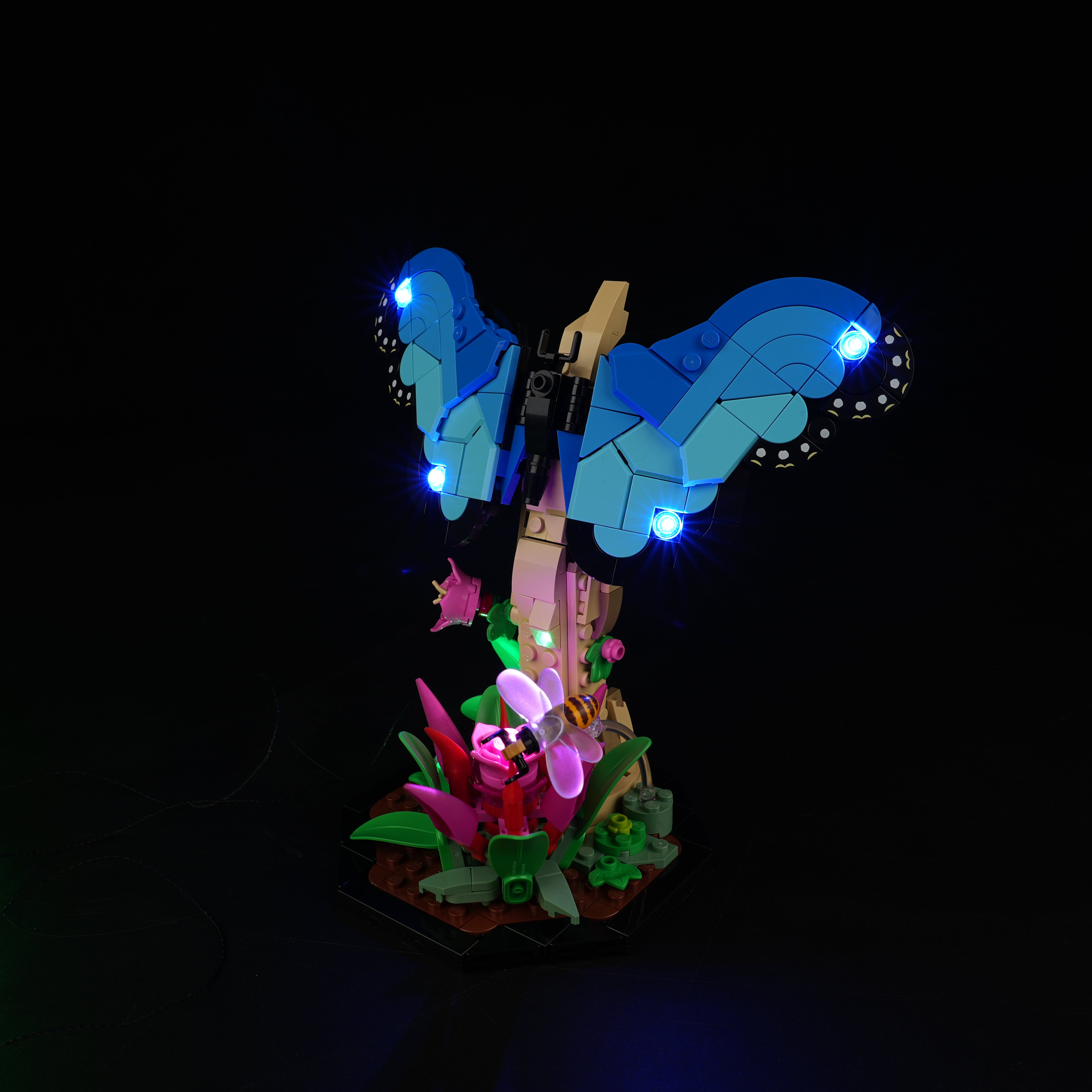 Nookbricks Light Kit for LEGO The Insect Collection #21342