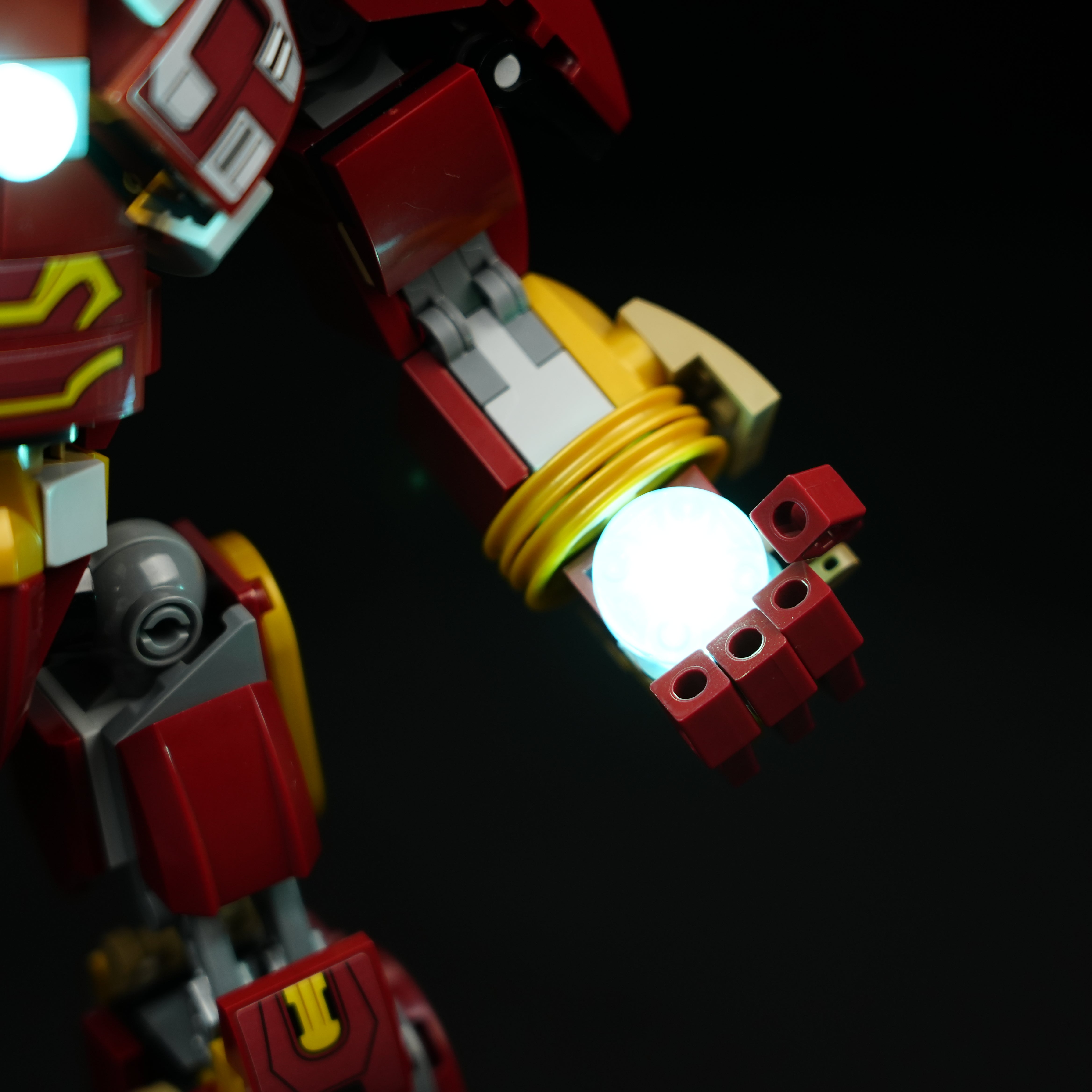 Nookbricks Light Kit for LEGO The Hulkbuster: The Battle of Wakanda #76247