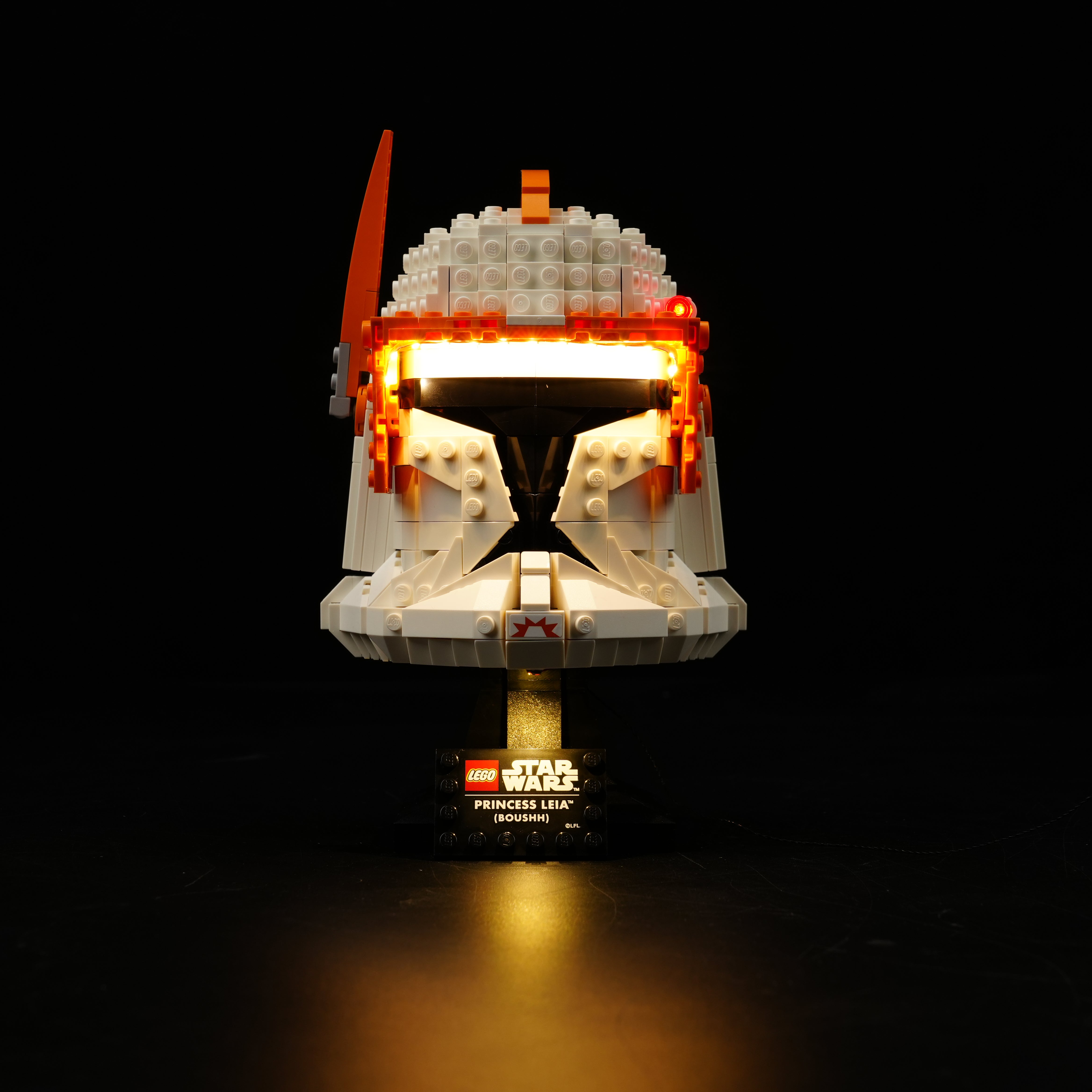 Nookbricks Light Kit for LEGO Clone Commander Cody Helmet #75350